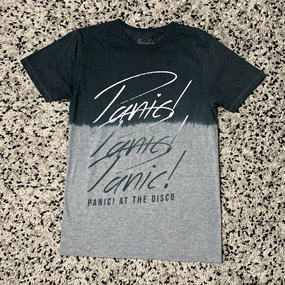 Panic at the Disco Band Concert Tee Shirt Short Sleeve Black Grey Size Small